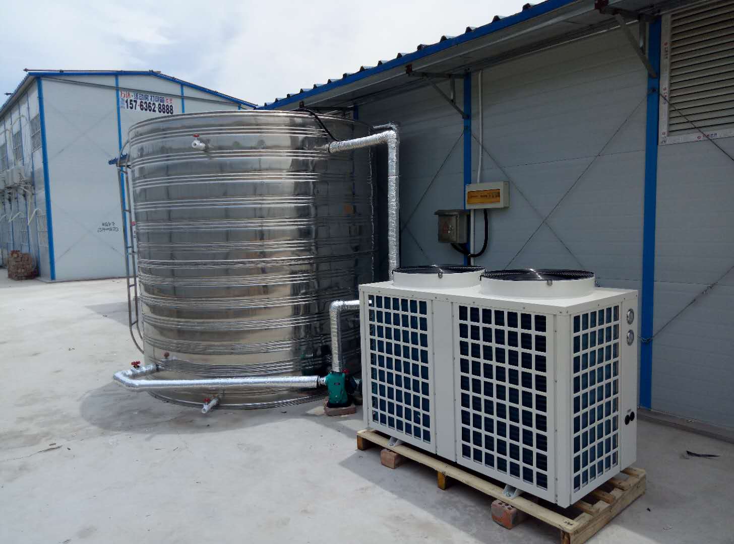 空氣能熱水器優(yōu)缺點(diǎn)有哪些？空氣能廠(chǎng)家技術(shù)員分析解答